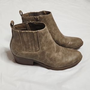 Kim Roger's "Praya" Boots